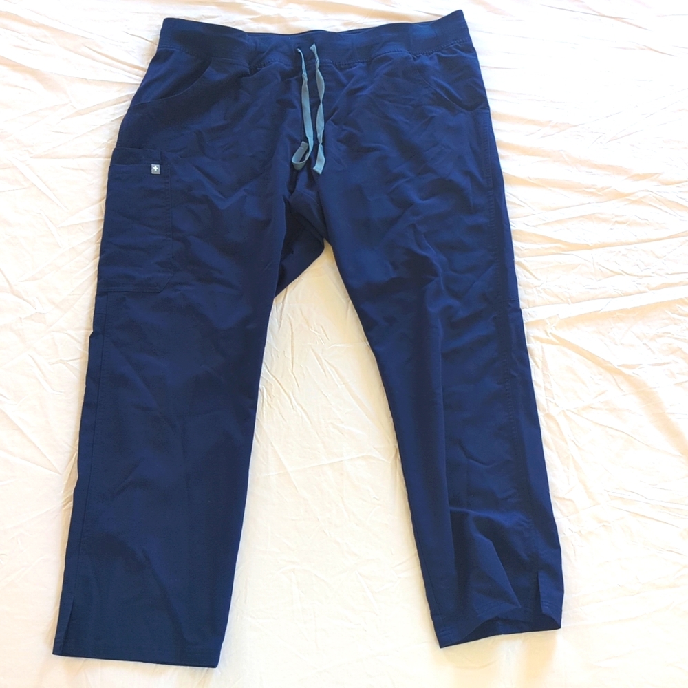Figs Kade Cargo Scrub Pants